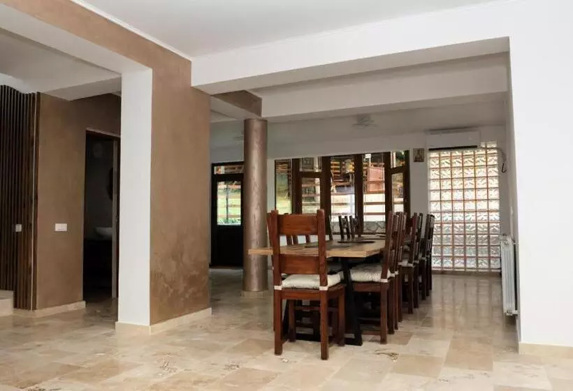 Majatalo Casa Nikolia