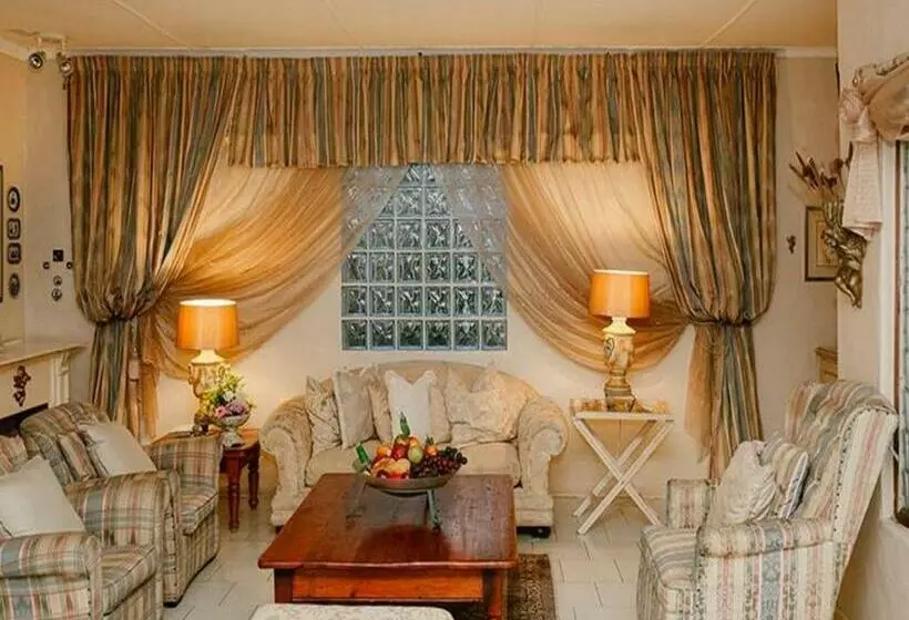 Majatalo Coco Cabana Guest House