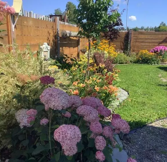 Majatalo Le Vieux Poulailler édifice Patrimonial New Richmond Gaspesie