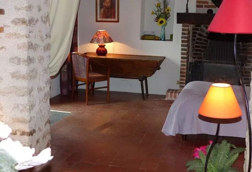 Aamiaismajoitus (B&B) Leclos Fleuri