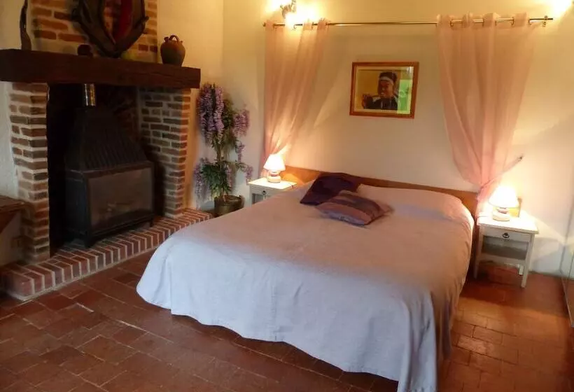 Aamiaismajoitus (B&B) Leclos Fleuri