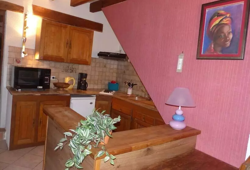 Aamiaismajoitus (B&B) Leclos Fleuri