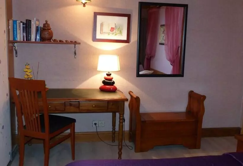 Aamiaismajoitus (B&B) Leclos Fleuri