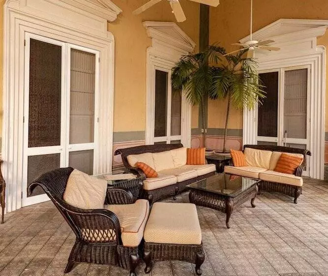 ホテル Hacienda San Antonio Millet