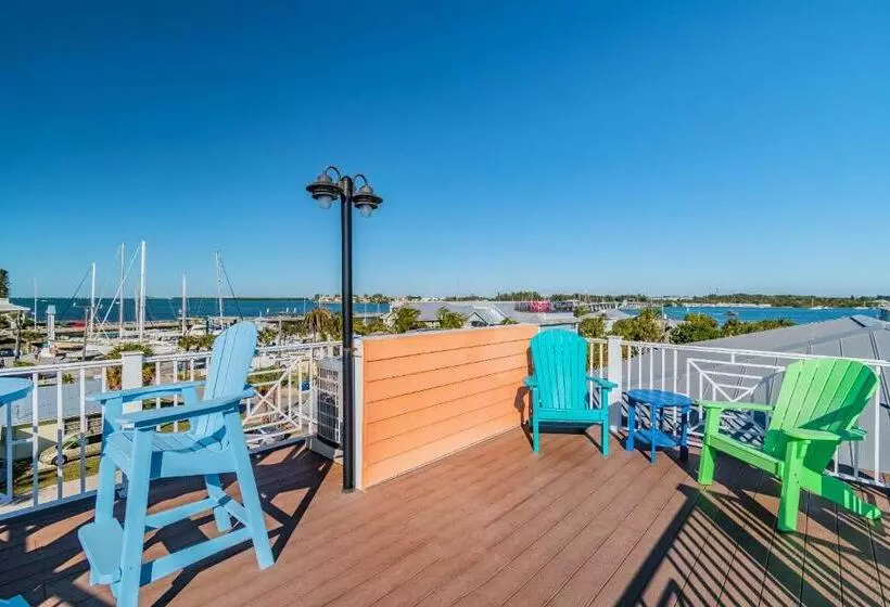 هتل Playa Esmeralda Home! Bradenton Beach Now Open!!!