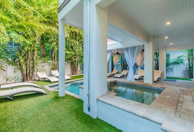 هتل Playa Esmeralda Home! Bradenton Beach Now Open!!!