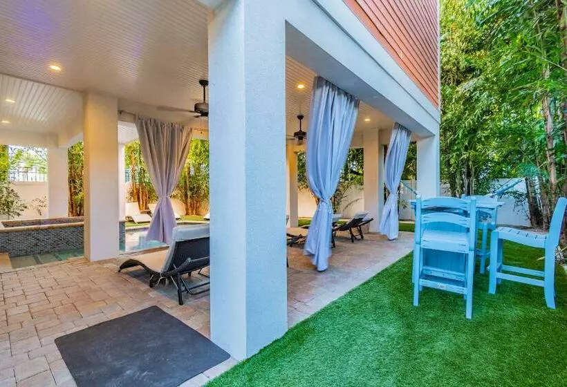 هتل Playa Esmeralda Home! Bradenton Beach Now Open!!!