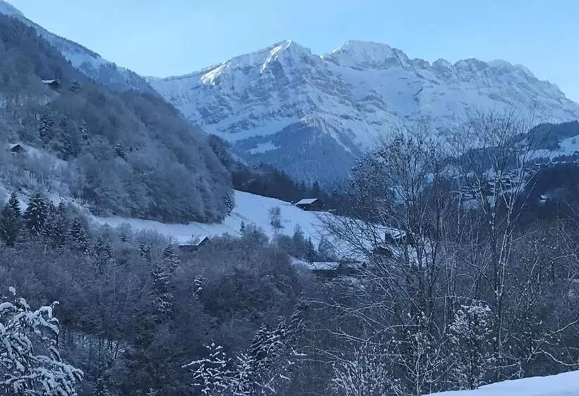 Aamiaismajoitus (B&B) Le 30