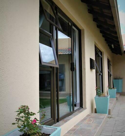 צימר Mahem Manor Guesthouse