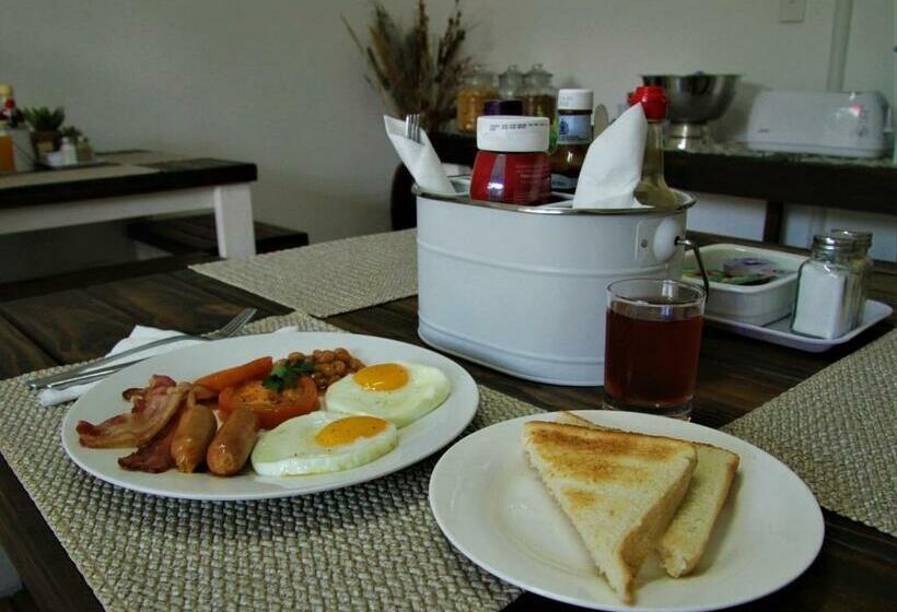 צימר Mahem Manor Guesthouse