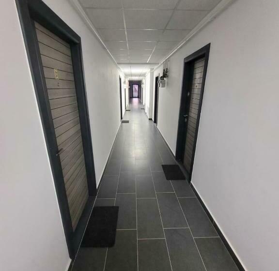 Cazare Bloc Nou Ultracentral