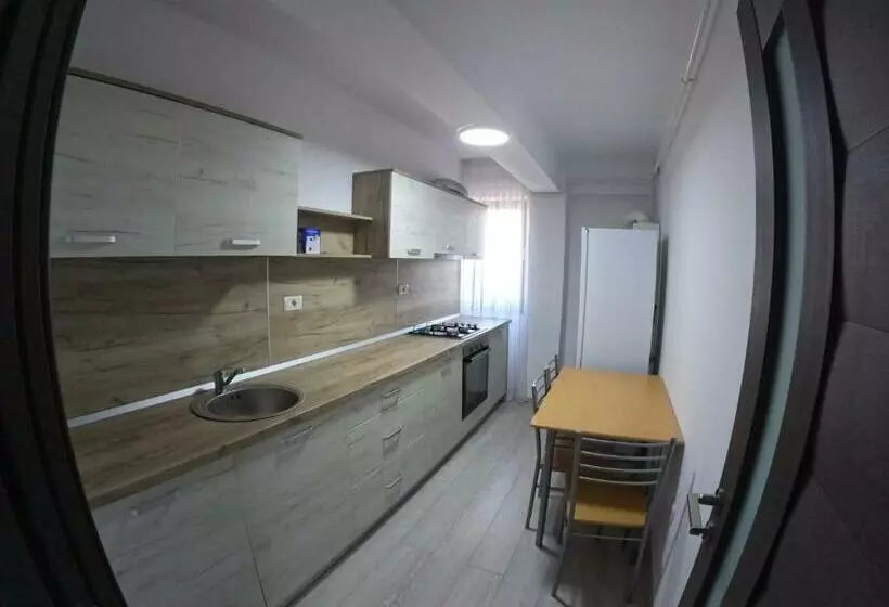 Cazare Bloc Nou Ultracentral