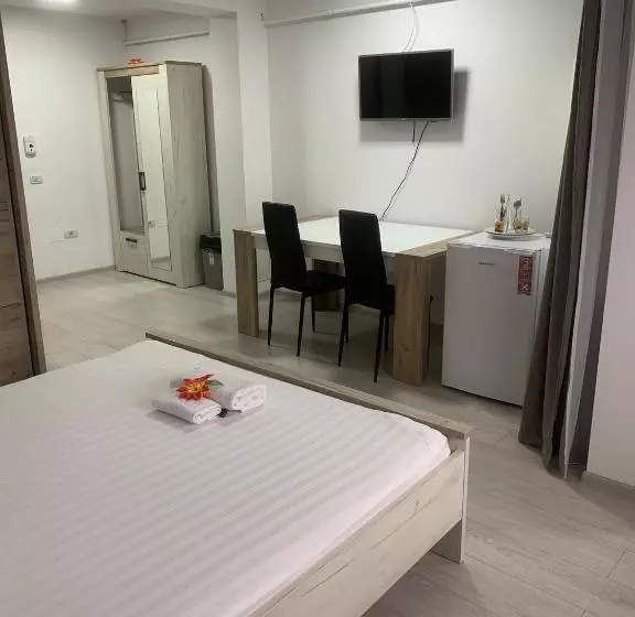 Cazare Bloc Nou Ultracentral