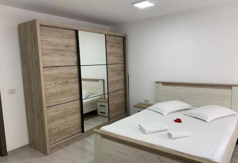 Cazare Bloc Nou Ultracentral