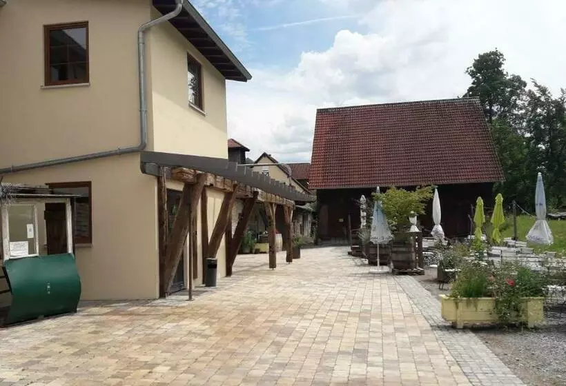 Kelterhotel Fröscher