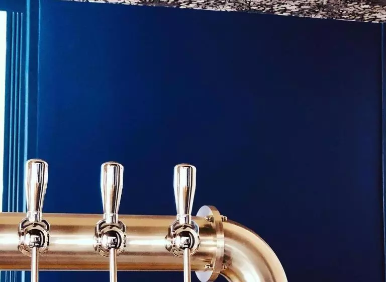 Hotelli Restaurant La Place