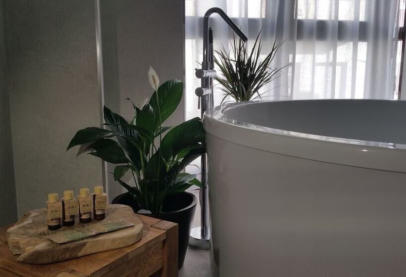 Murallas De Jayrán Hotel Boutique