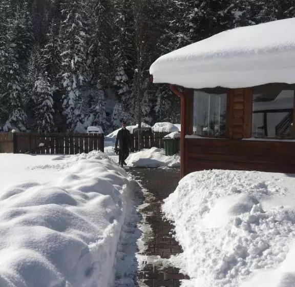 تختخواب و صبحانه Csángó Panoráma