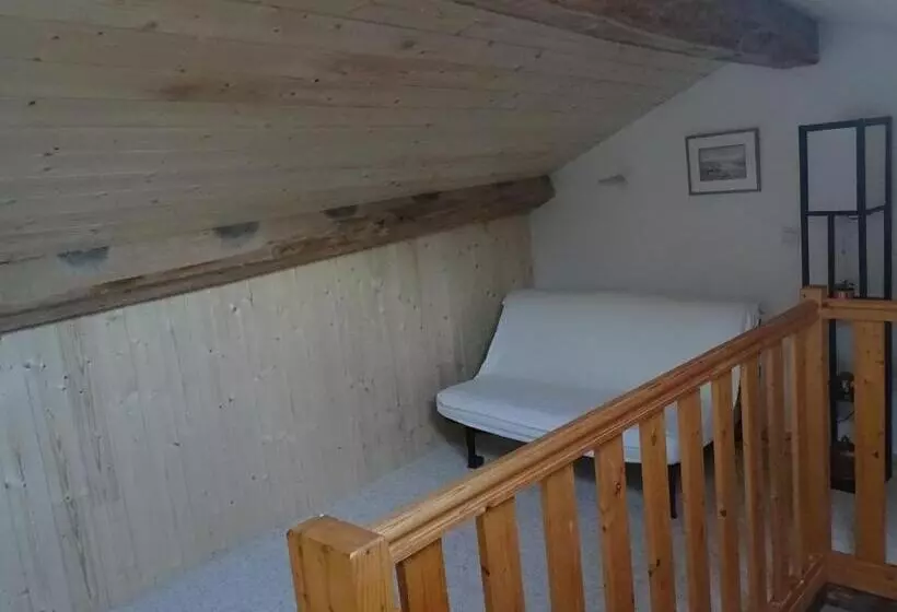 ベッドアンドブレックファースト Le Vieux Pont