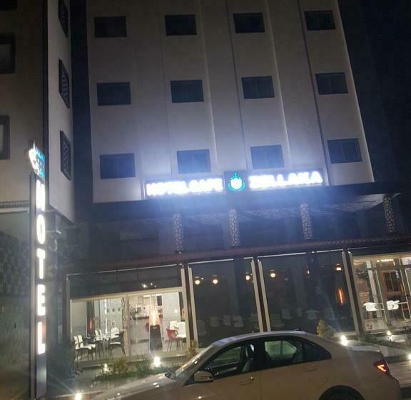 ホテル Zellaka Hôtel & Café
