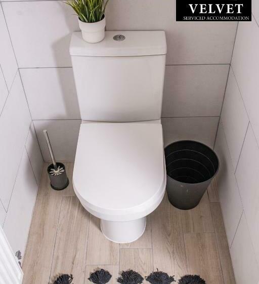 Pansiyon 1 Bed House At Velvet Serviced Accommodation Swansea With Free Parking & Wifi Sa1