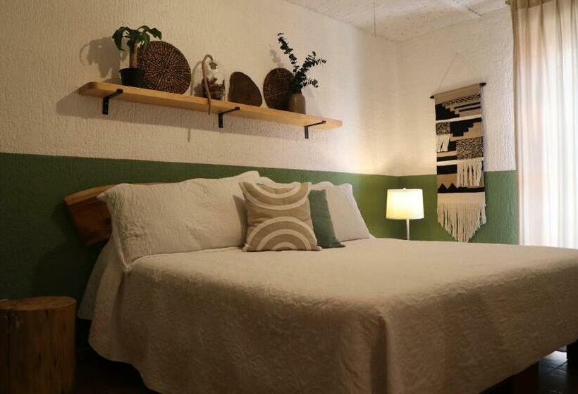 פנסיון Casa Madera