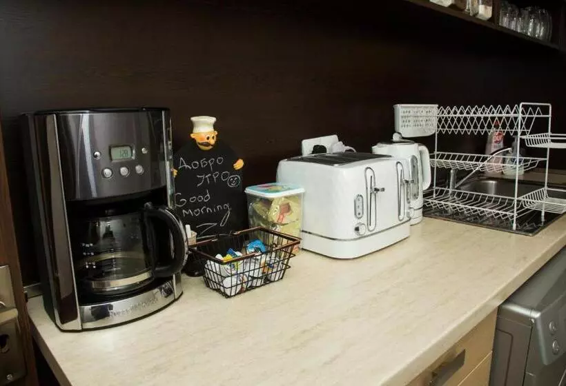 ペンション Guest House Mikaela