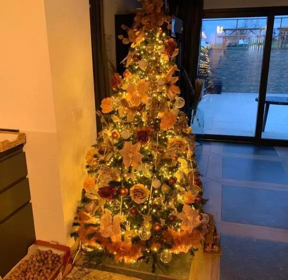 ベッドアンドブレックファースト Durbuy House Le Noyer