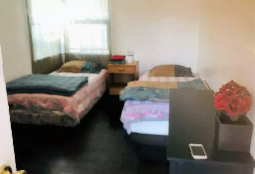 پانسیون Sunny Rooms
