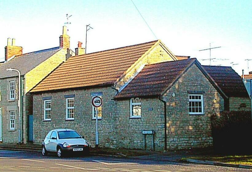 Middle Farm Villa B&b