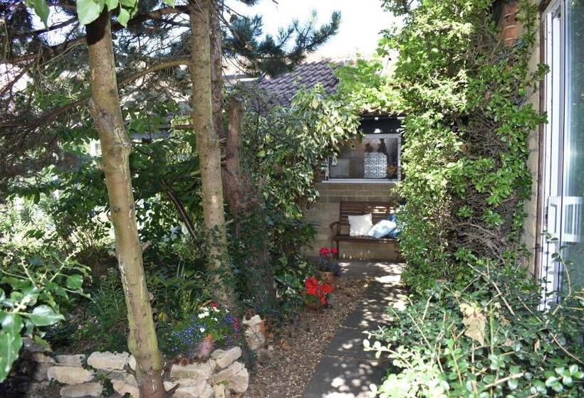 Middle Farm Villa B&b