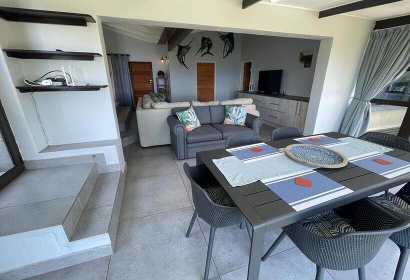 פנסיון Billfish Apartments