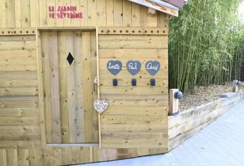 ペンション Le Jardin De Séverine