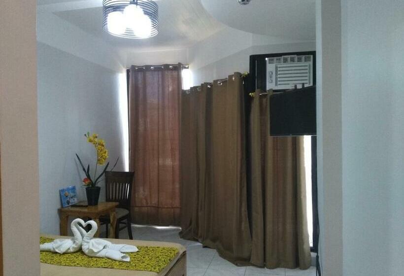 הוסטל Bohol Coop Tourist Inn