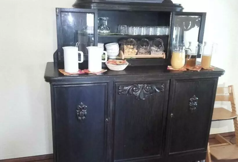 ベッドアンドブレックファースト Miramar