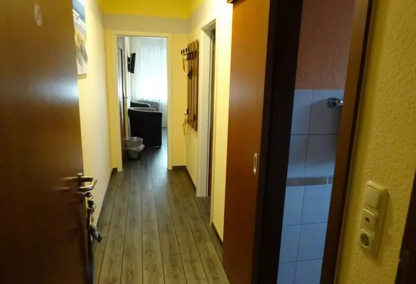 ベッドアンドブレックファースト Miramar