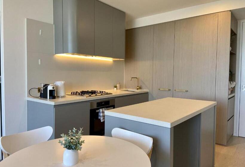 Skygarden Luxury Condo