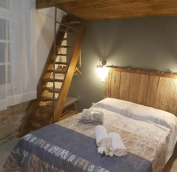 هاستل Magdalene S City House Inn