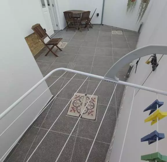 هاستل Magdalene S City House Inn