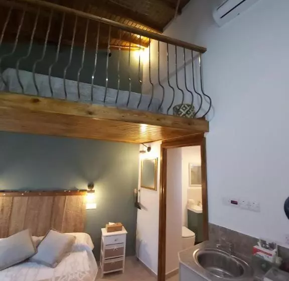 هاستل Magdalene S City House Inn