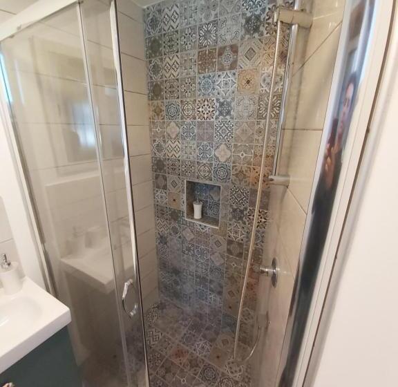 هاستل Magdalene S City House Inn