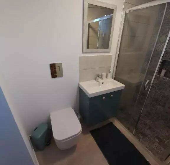 هاستل Magdalene S City House Inn