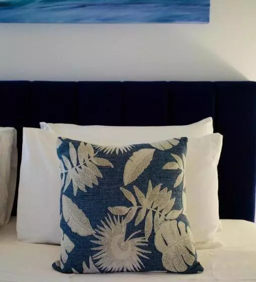 Hotelli Bay Of Fires Apartments