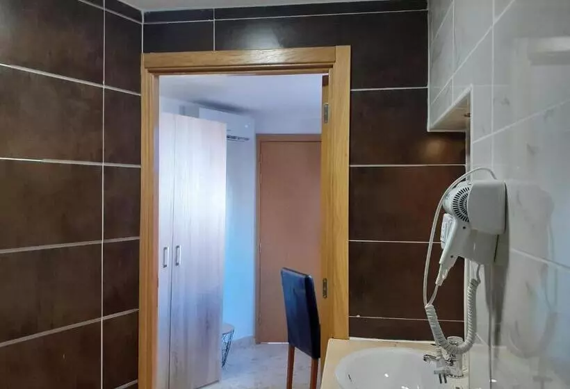 ペンション Largo Da Fonte