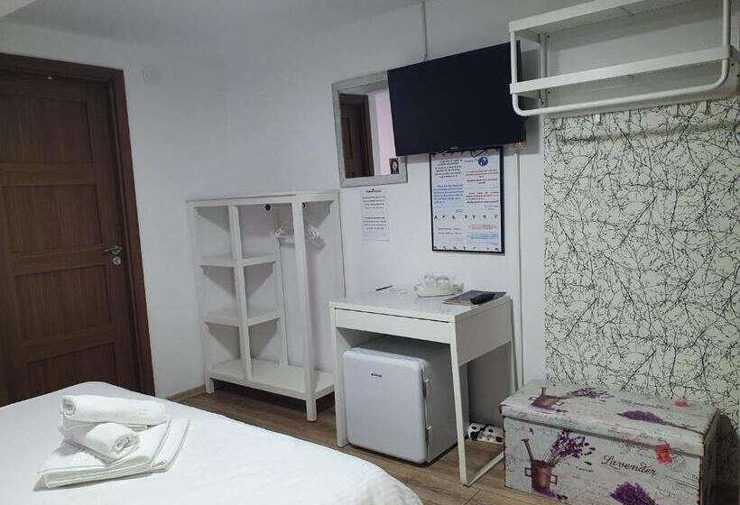 بنسيون Casa Saga