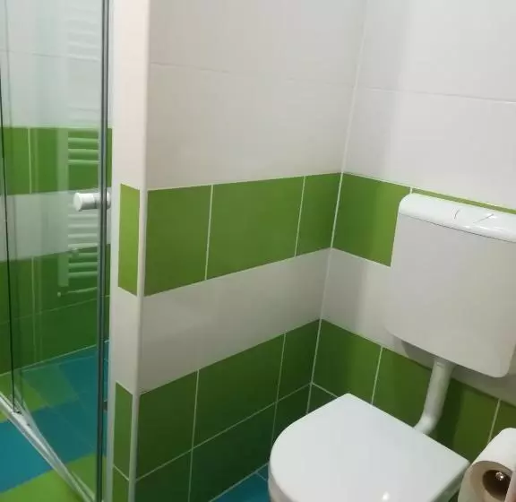 Majatalo Négy Tücsök Vendégház