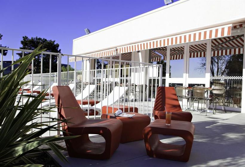 酒店 Sure  Bordeaux Aeroport