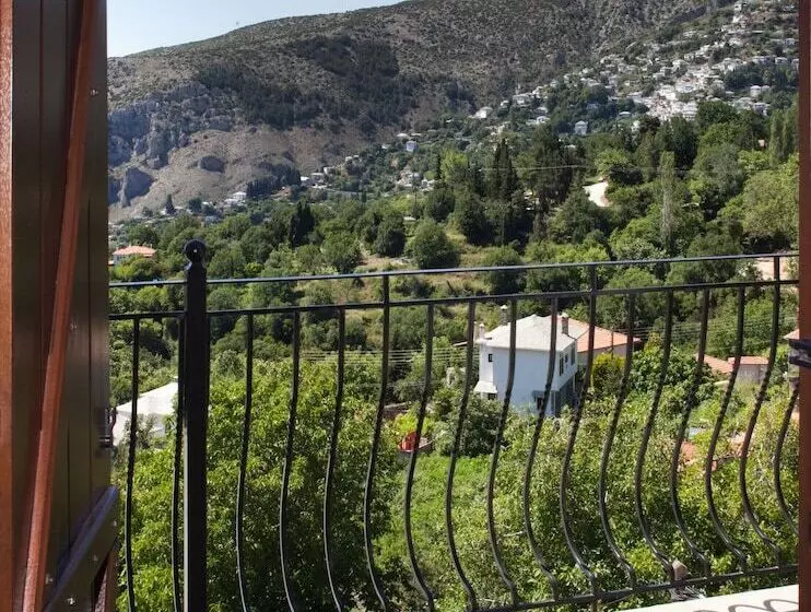 Erofili Hotel And Suites