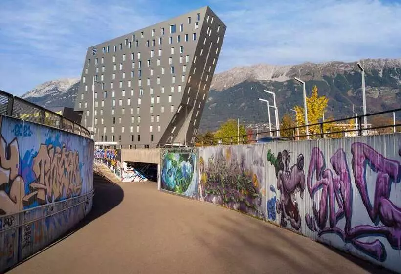 هتل Hilton Garden Inn Innsbruck Tivoli