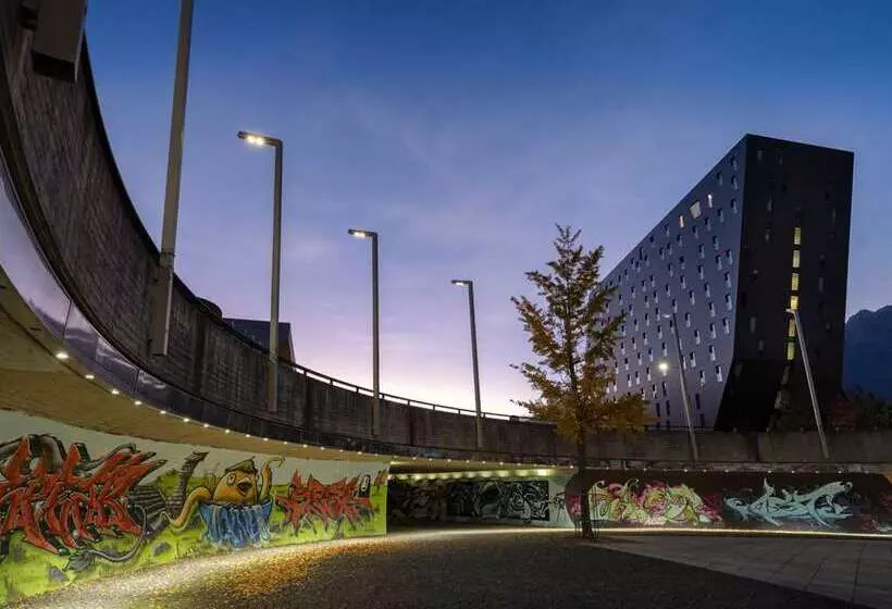 هتل Hilton Garden Inn Innsbruck Tivoli